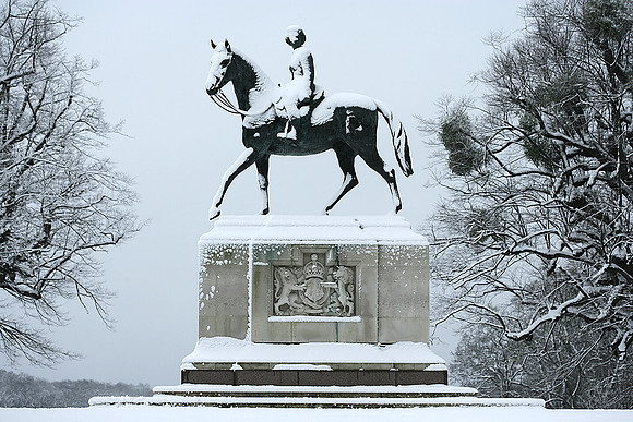 Windsor Great Park Queen Elizabeth II Golden Jubilee Statue