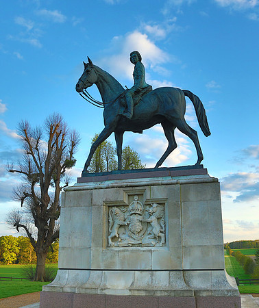 Windsor Great Park Queen Elizabeth II Jubilee Statue Spring WS