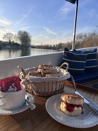 Boating at Bray | Cream Tea